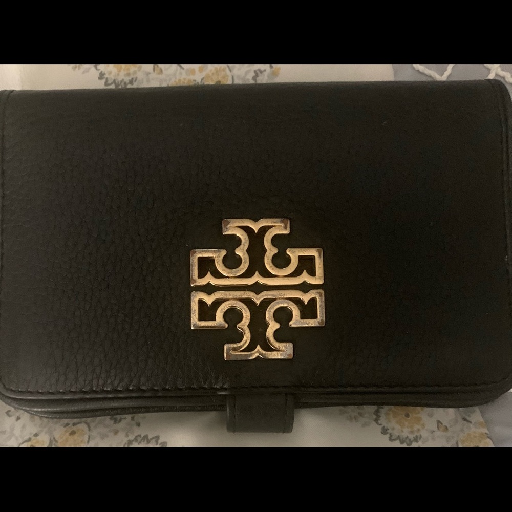 Authentic Black Tory Burch wallet